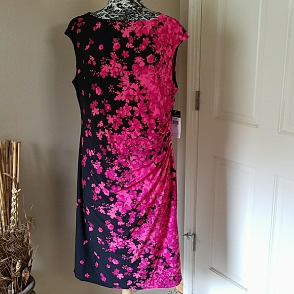 Chaps plus size wine colored floral dress, size 16 - Picture 2 of 2